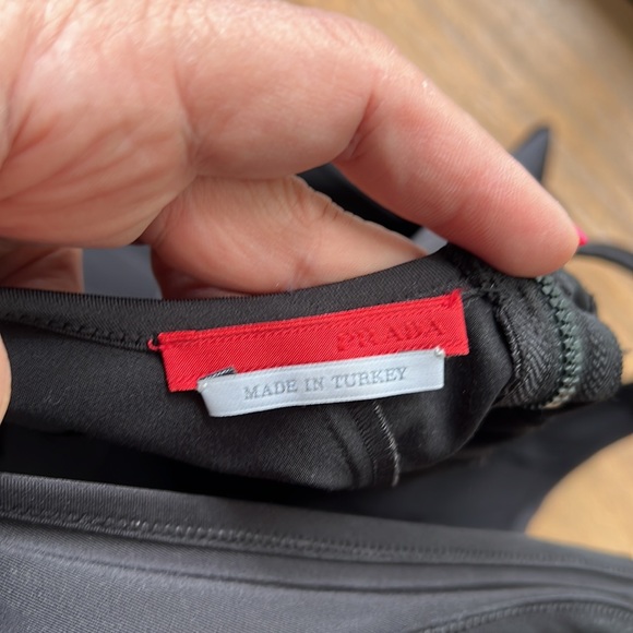 💯 Authentic PRADA - Picture 10 of 12